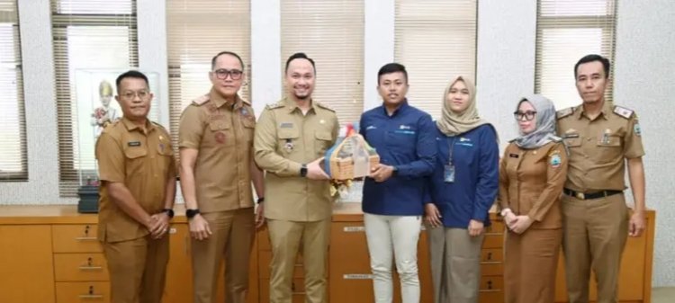 Audiensi dengan Plt Bupati, Manager PLN ULP Kalianda Komitmen Tingkatkan Pelayanan