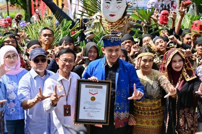 1.500 Penari Pecahkan Rekor Dunia MURI, Tari Tuping Lampung Selatan Catat Sejarah Dunia
