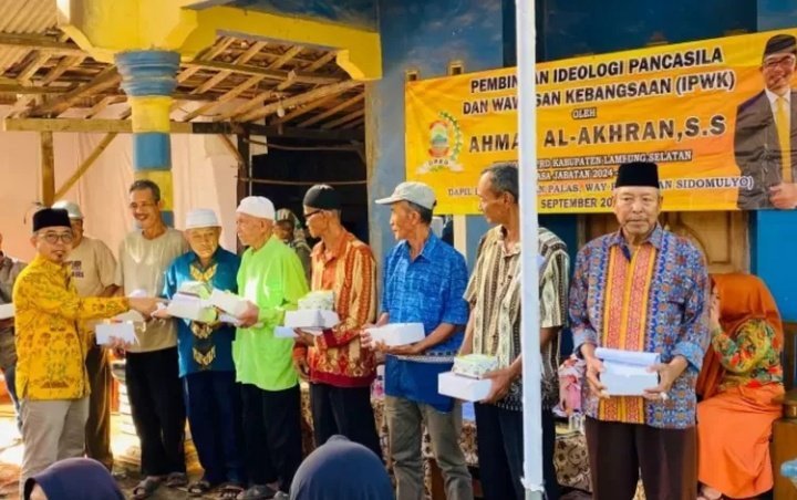 Gelar IPWK di Desa Sukaraja, Anggota DPRD Lampung Selatan Ahmad Al-Akhran: Petingnya Bangun Komunikasi dengan Masyarakat