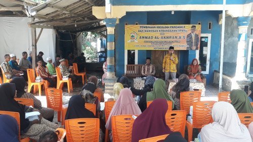 Anggota DPRD Lampung Selatan H. Ahmad Al-Akhran Gelar Sosialisasi Pembinaan Ideologi Pancasila dan Wawasan Kebangsaan