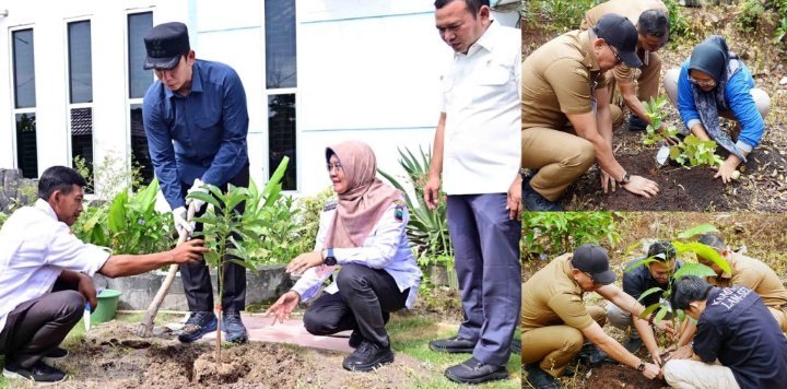 5.792 PPPK Paruh Waktu Lampung Selatan Tanam Pohon Serentak, Kampanye “Pohon Asuh” Gaungkan Gerakan Hijau dari Birokrasi
